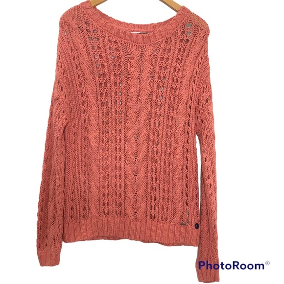 NEW NWT HOLLISTER Coral long sleeve knit sweater round neck sweater size Large - Picture 1 of 10